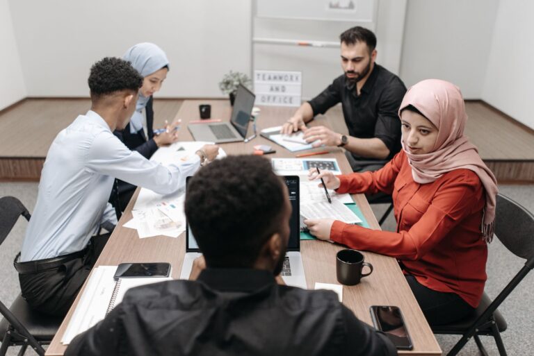 Comment les start-ups peuvent-elles favoriser la coopération internationale ?