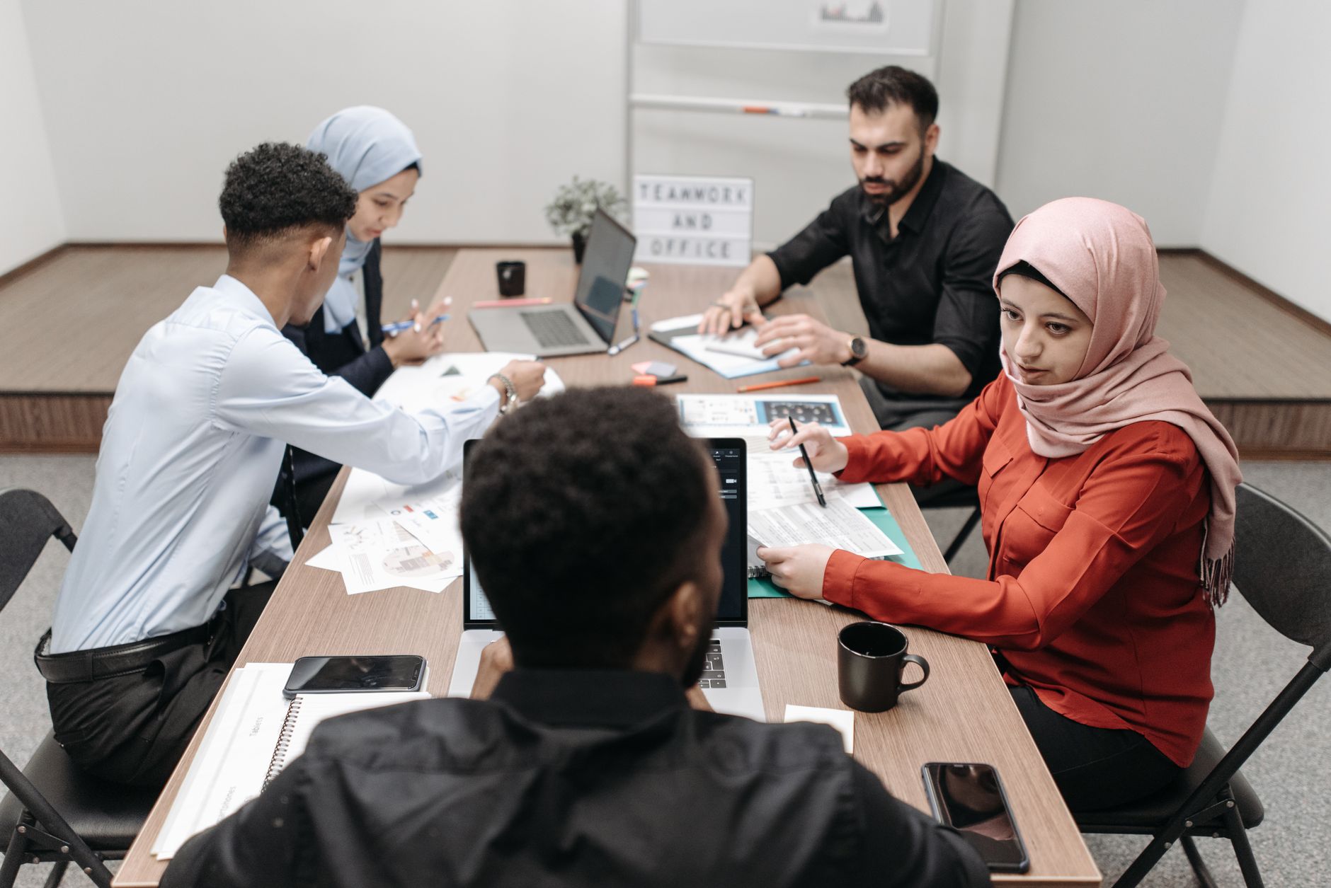 Comment les start-ups peuvent-elles favoriser la coopération internationale ?