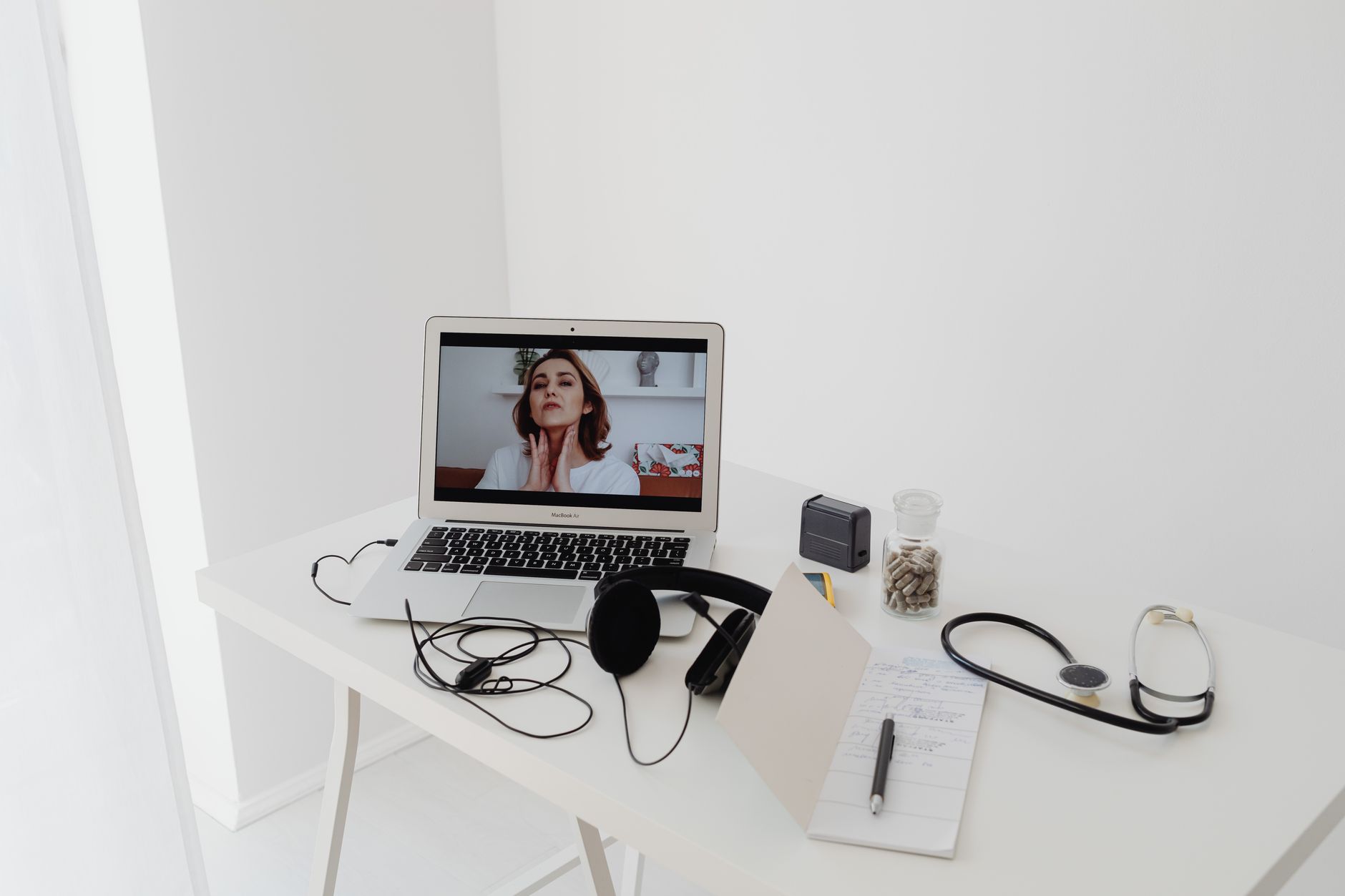 La médecine connectée révolutionne-t-elle la santé avec les applications mobiles ?